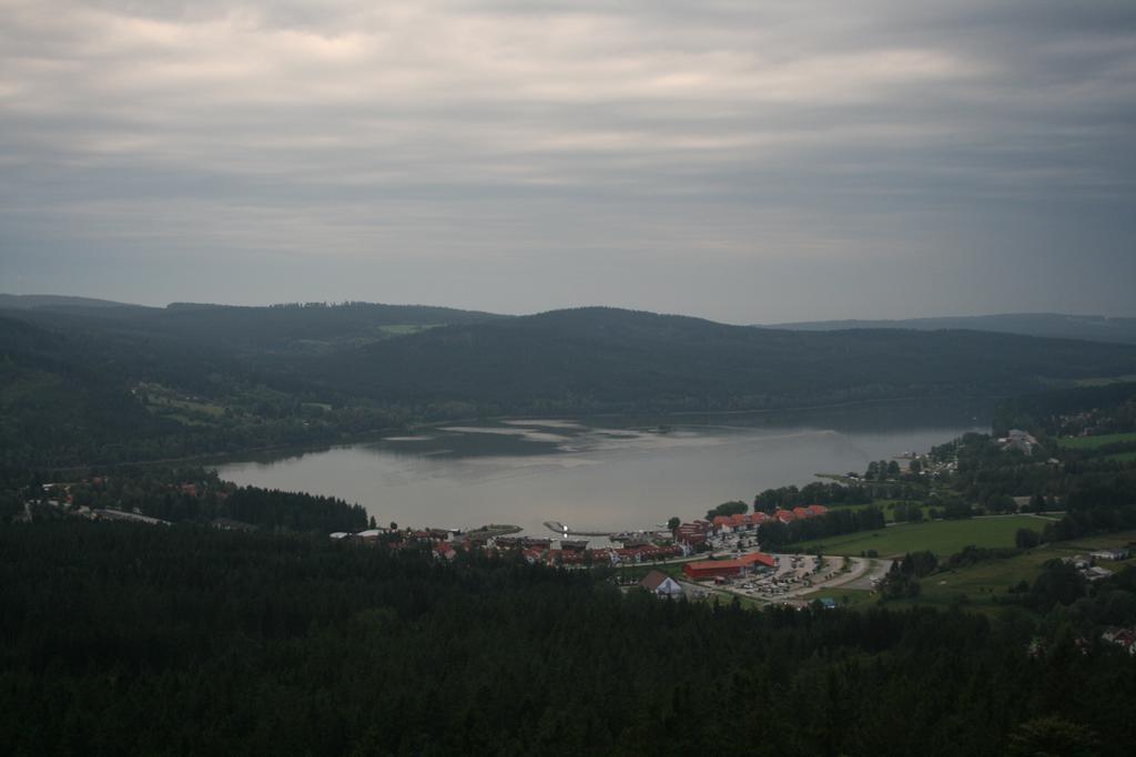 Apartamento Mysi V Bote Lipno Lipno nad Vltavou Exterior foto